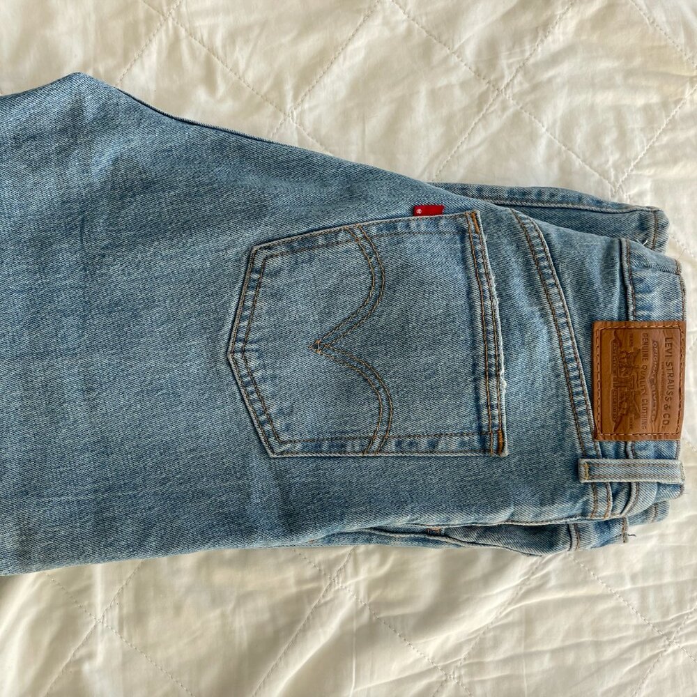 Levi's Ribcage Straight Ankle Jean - Size 28
